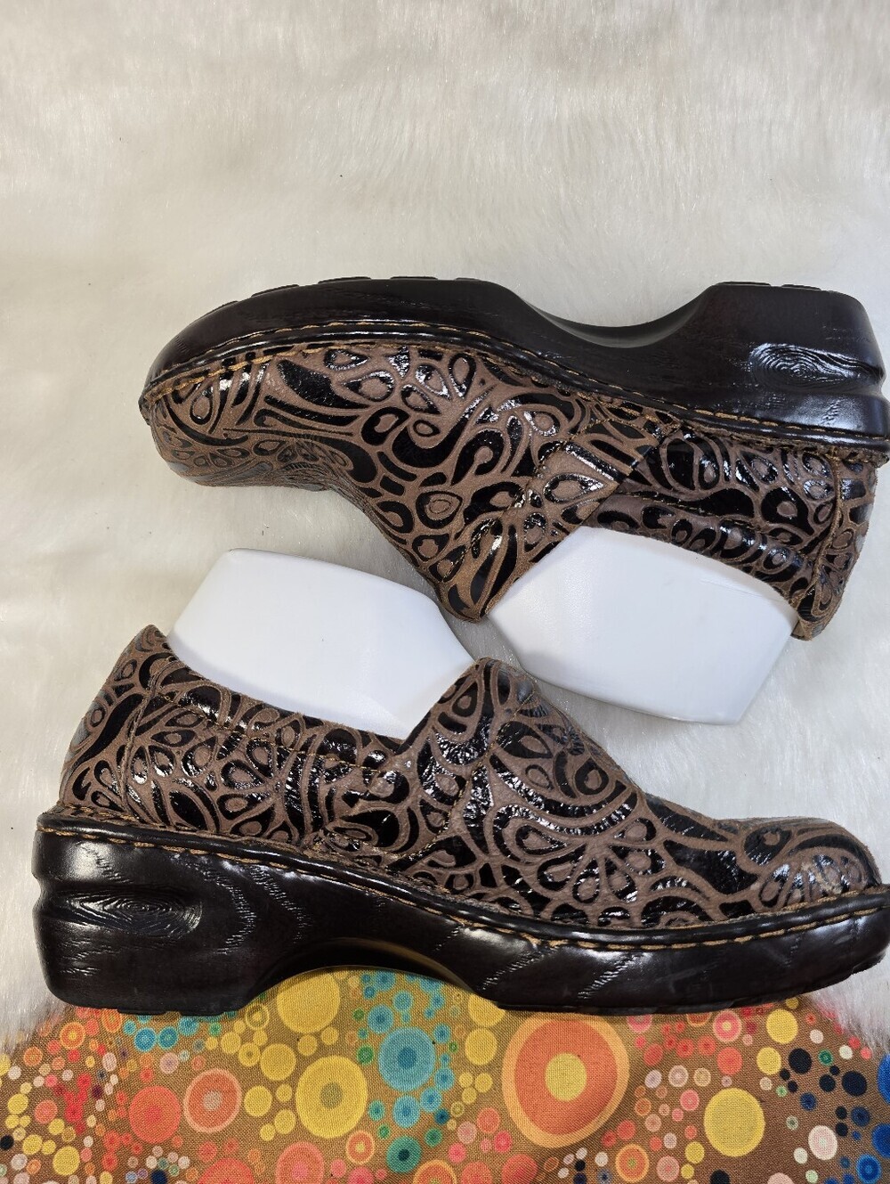 Born Peggy Womens Brown & Black Laser-Cut Leather Slip-On Clogs